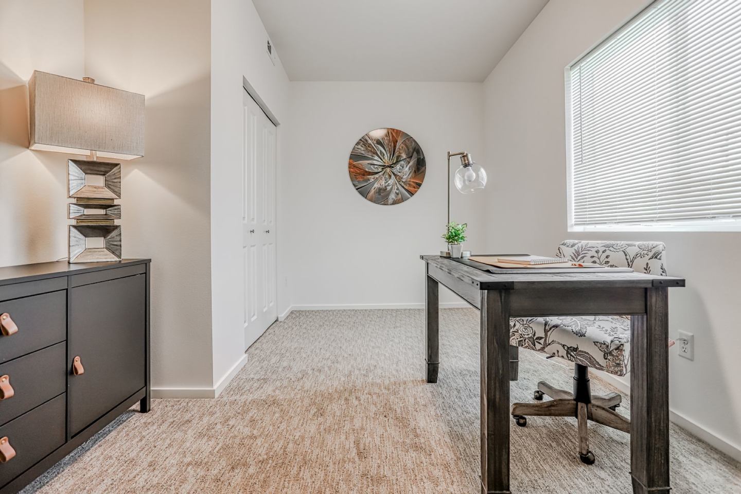 Ridgecrest Apartments Image 12