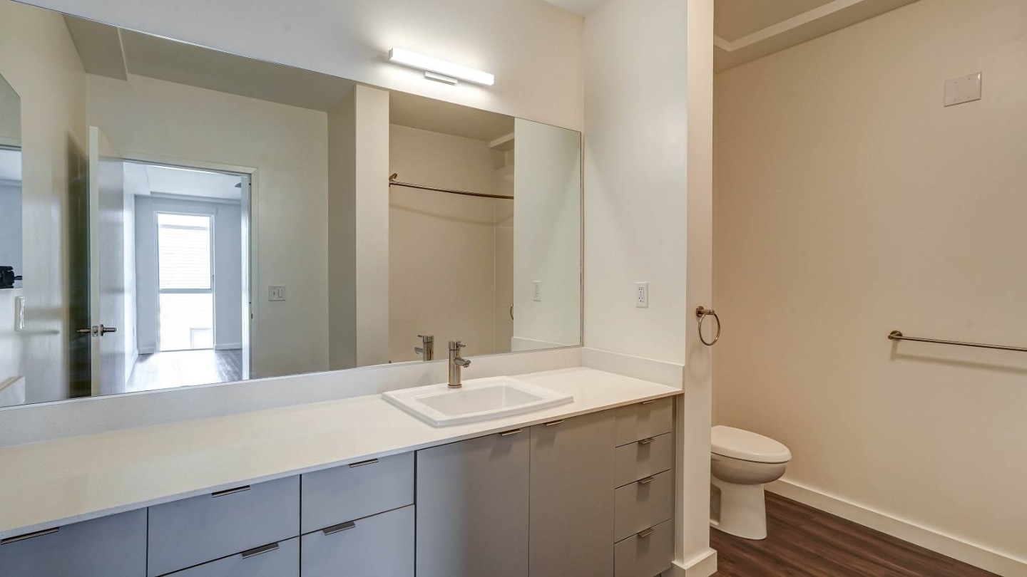4801 Shattuck Image 41