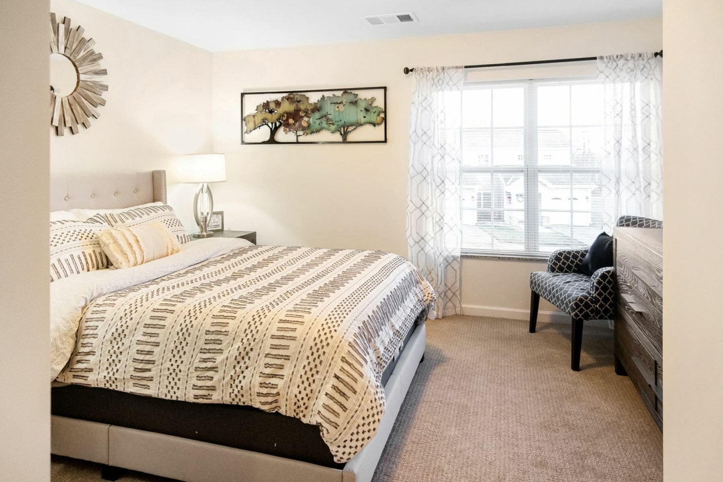 Deerfield Place Image 7