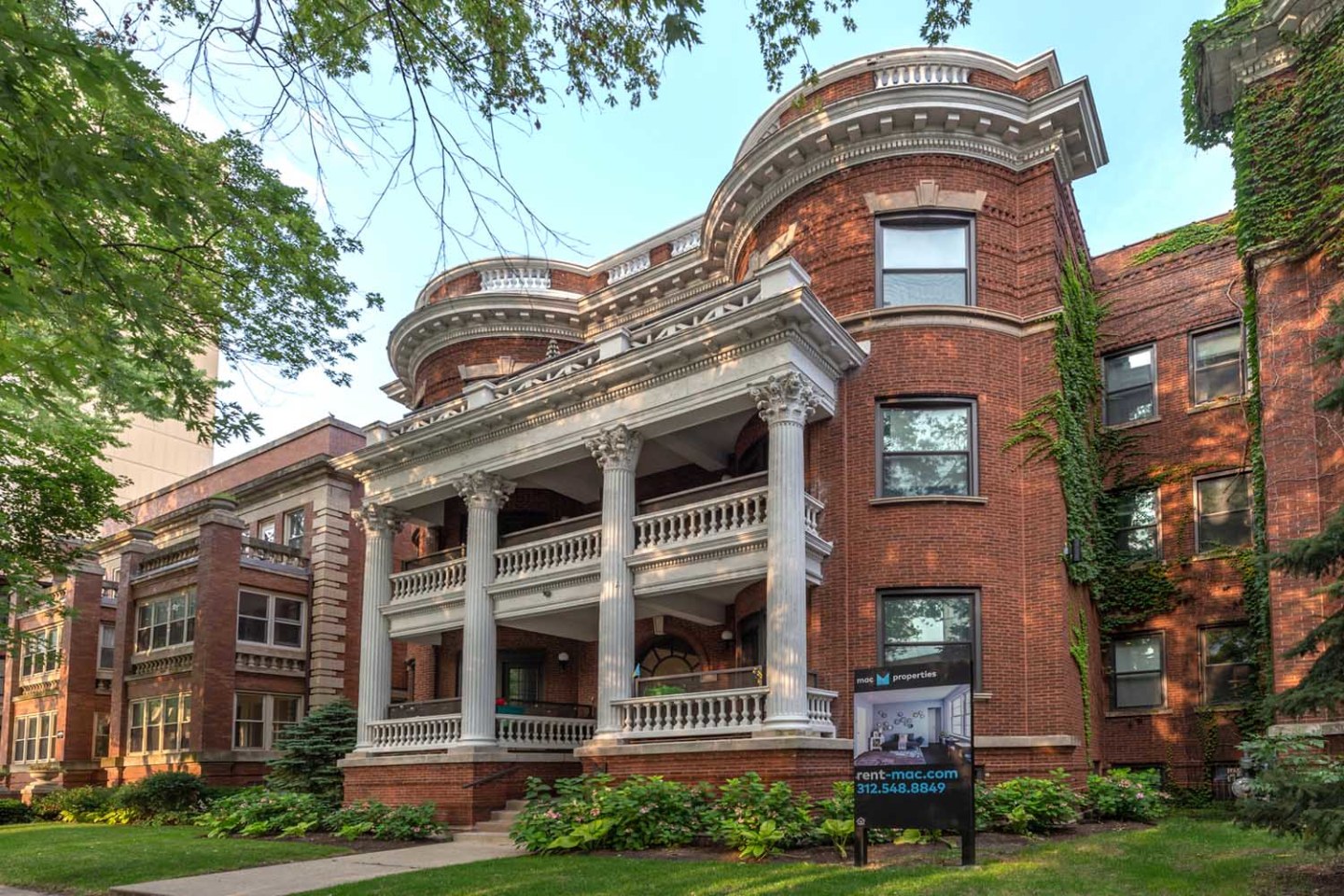 5487-5491 S. Hyde Park Boulevard Image 3
