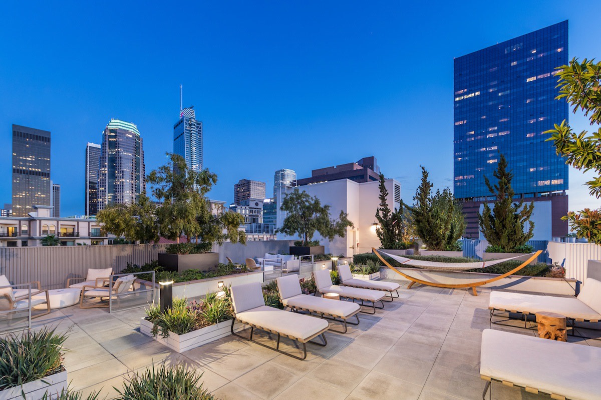Be DTLA Apartments Image 4