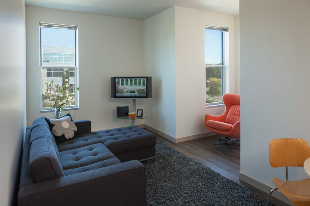 2500 Rimrock Image 12