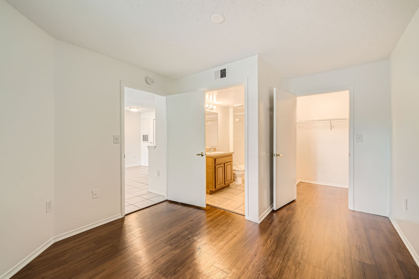 Affordable Housing - Golden Oaks Image 14