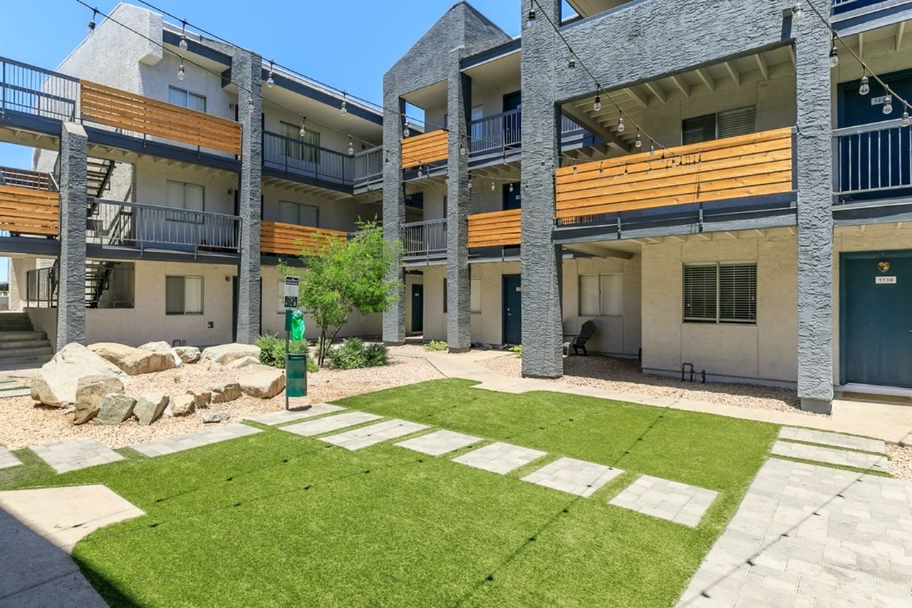 Rise Midtown Apartments Image 52