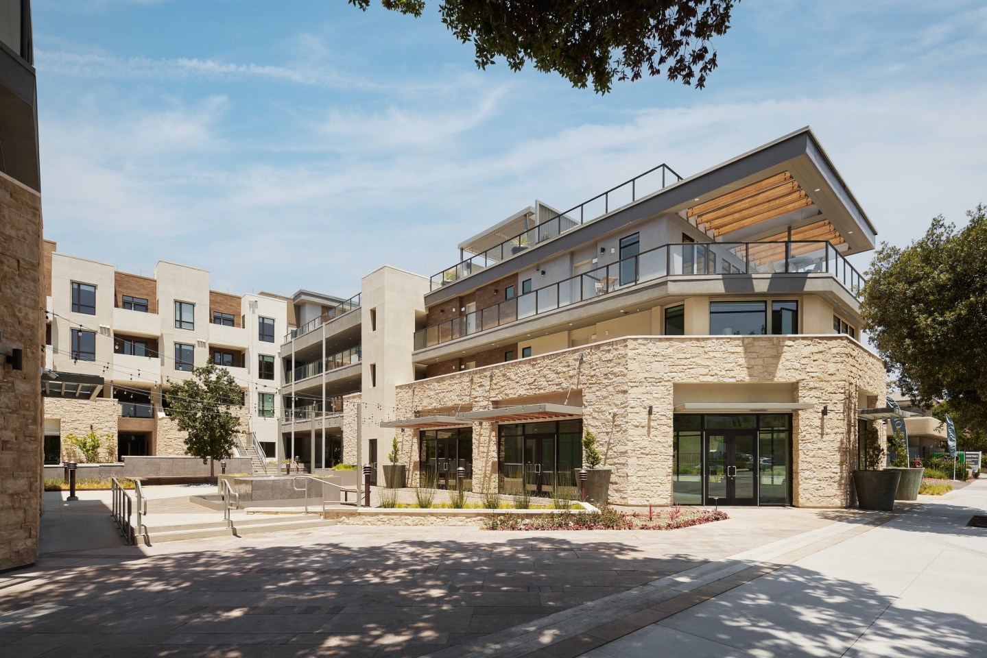 Santal Thousand Oaks Image 23