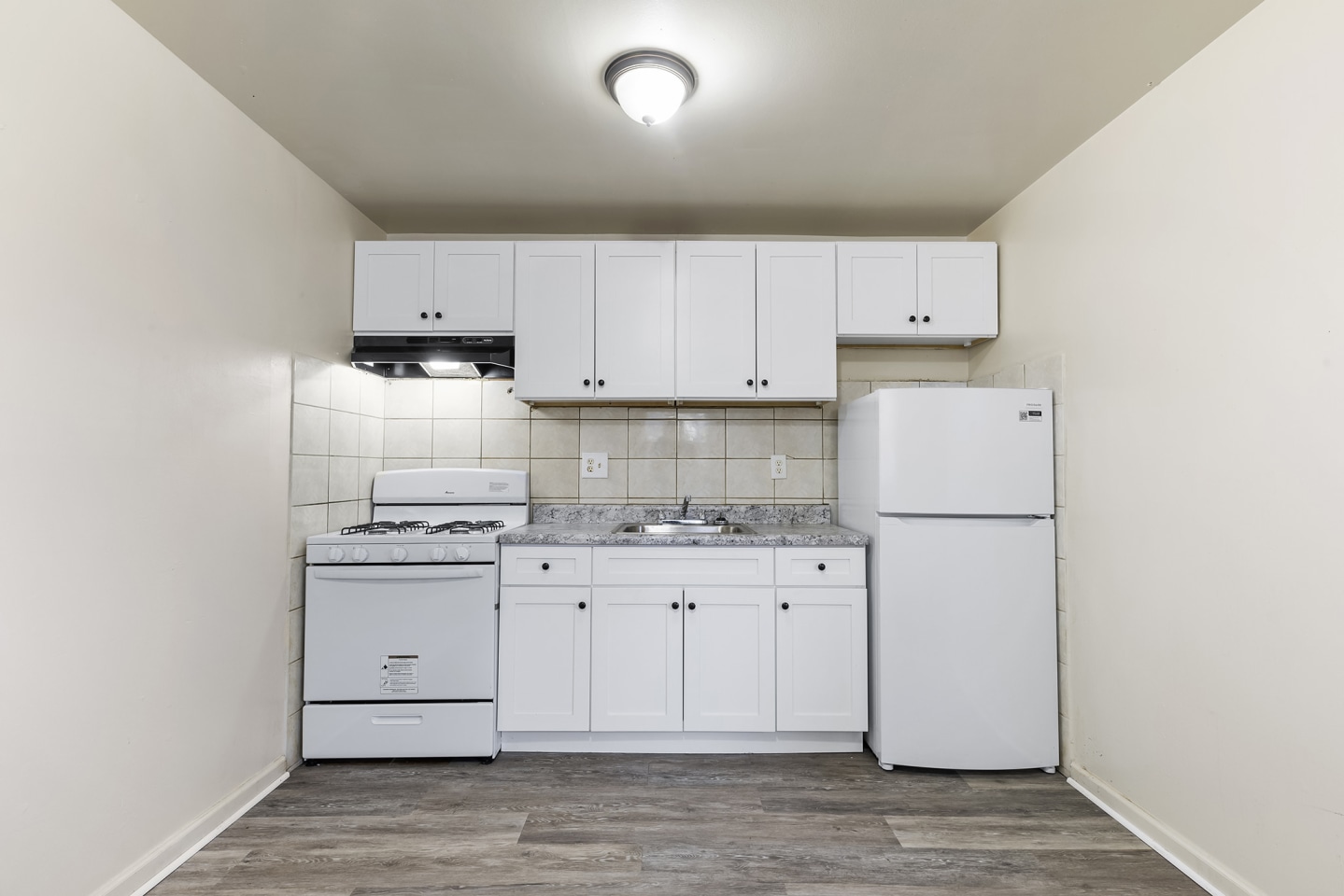 Spencer Place Apartments Image 1