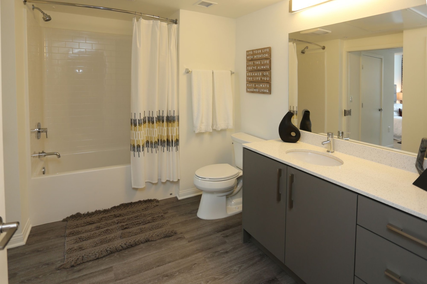 Vivere Flats Image 24