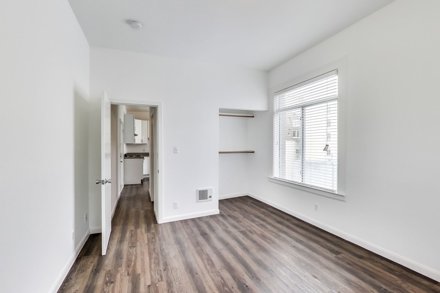 57 Taylor Image 8