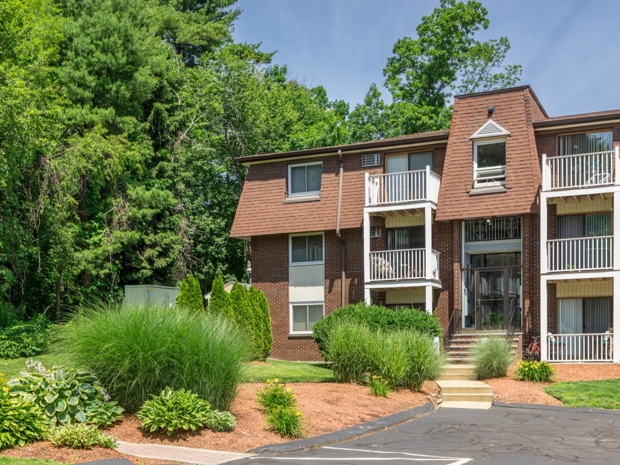 Pheasant Run Apartments Image 38