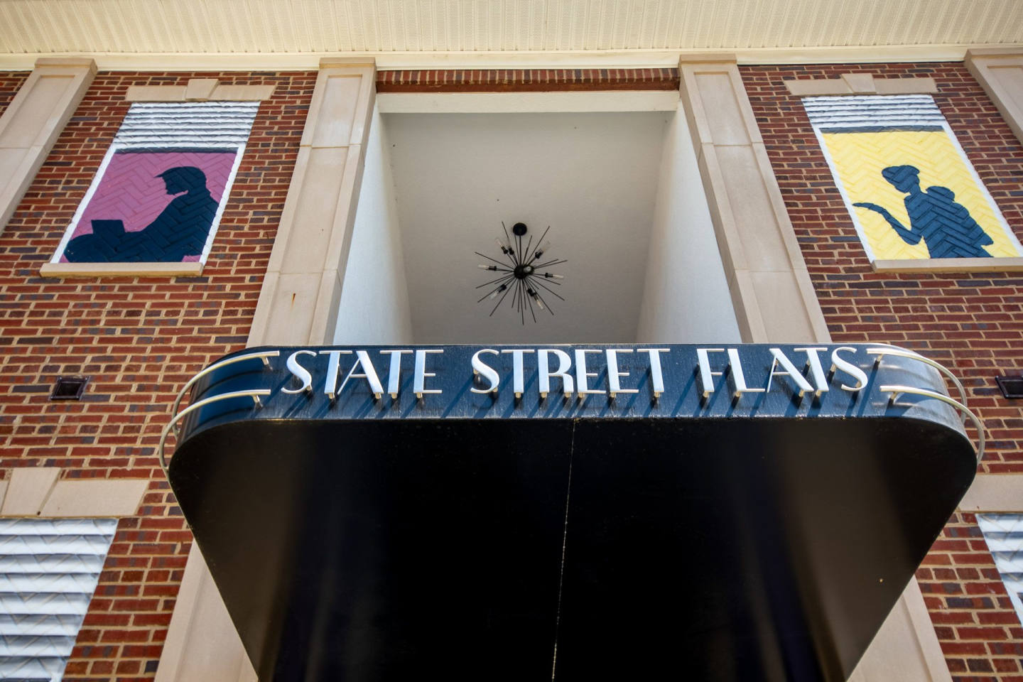 State Street Flats Image 19
