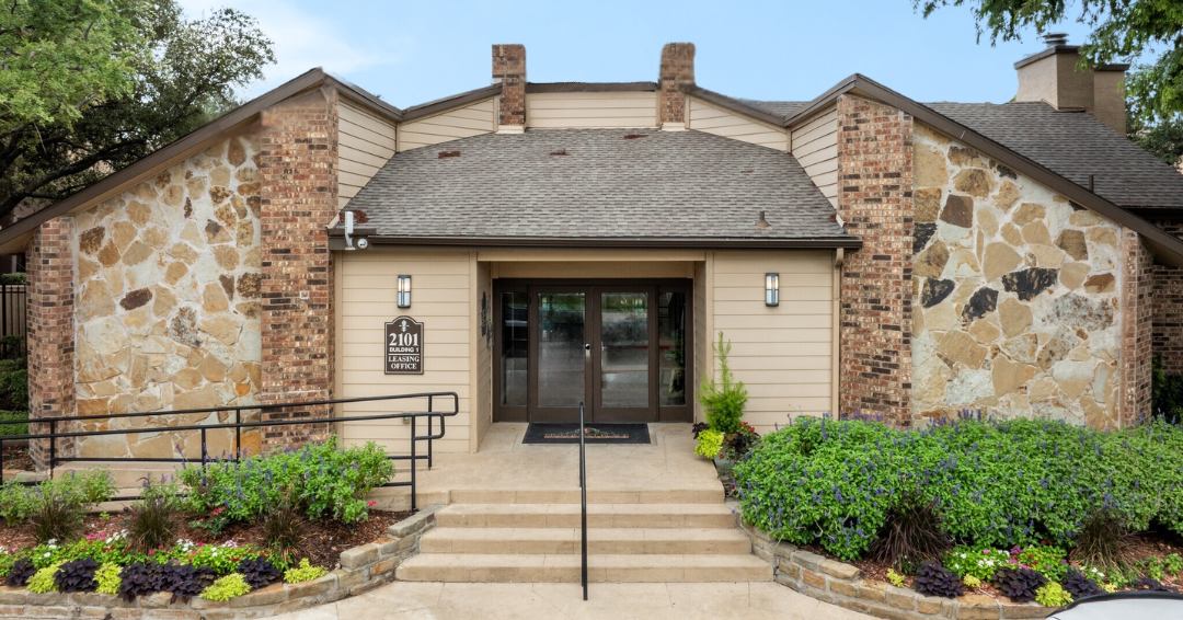 Pinehurst Place Apartments Image 51