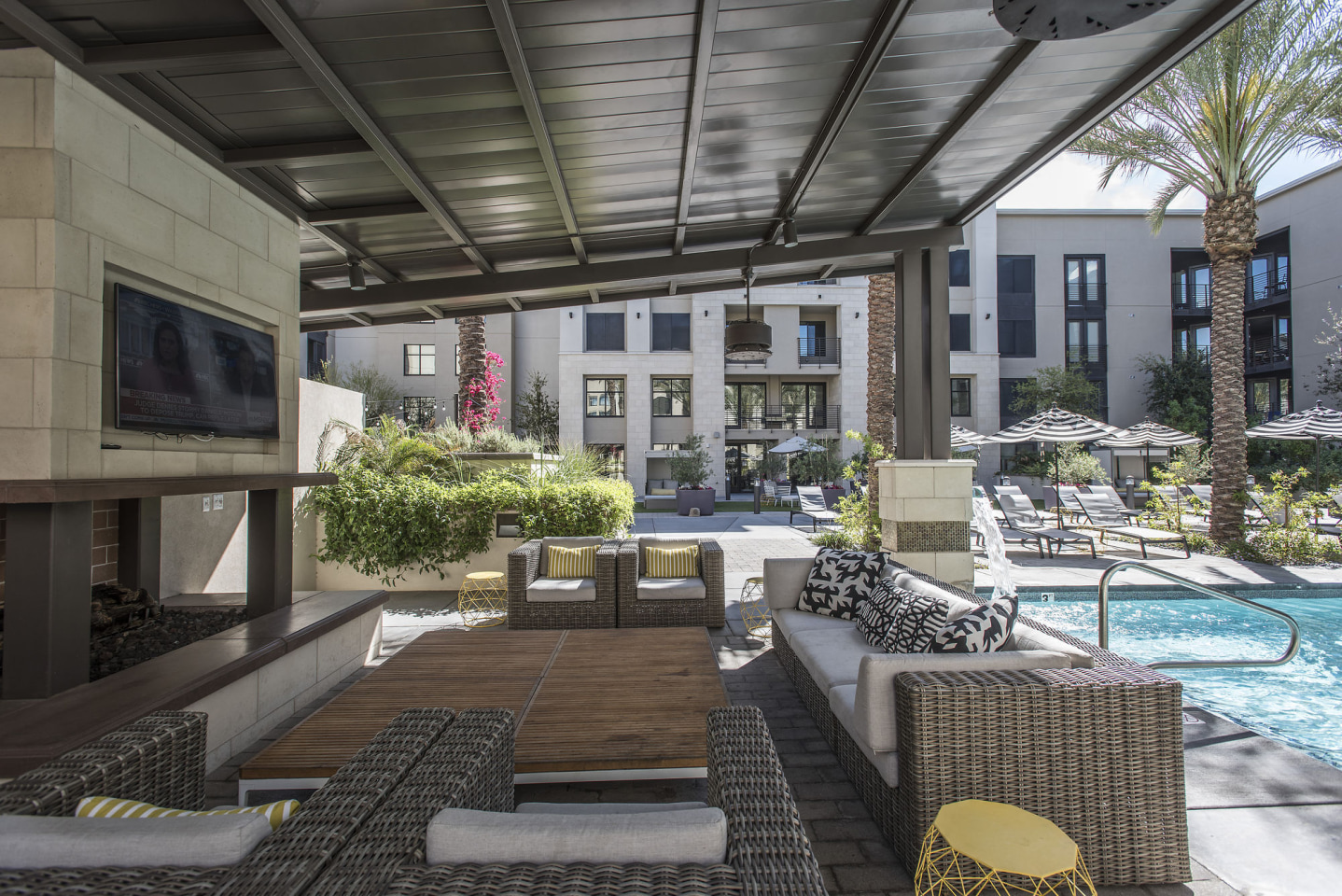 Arts District Apartments Image 3