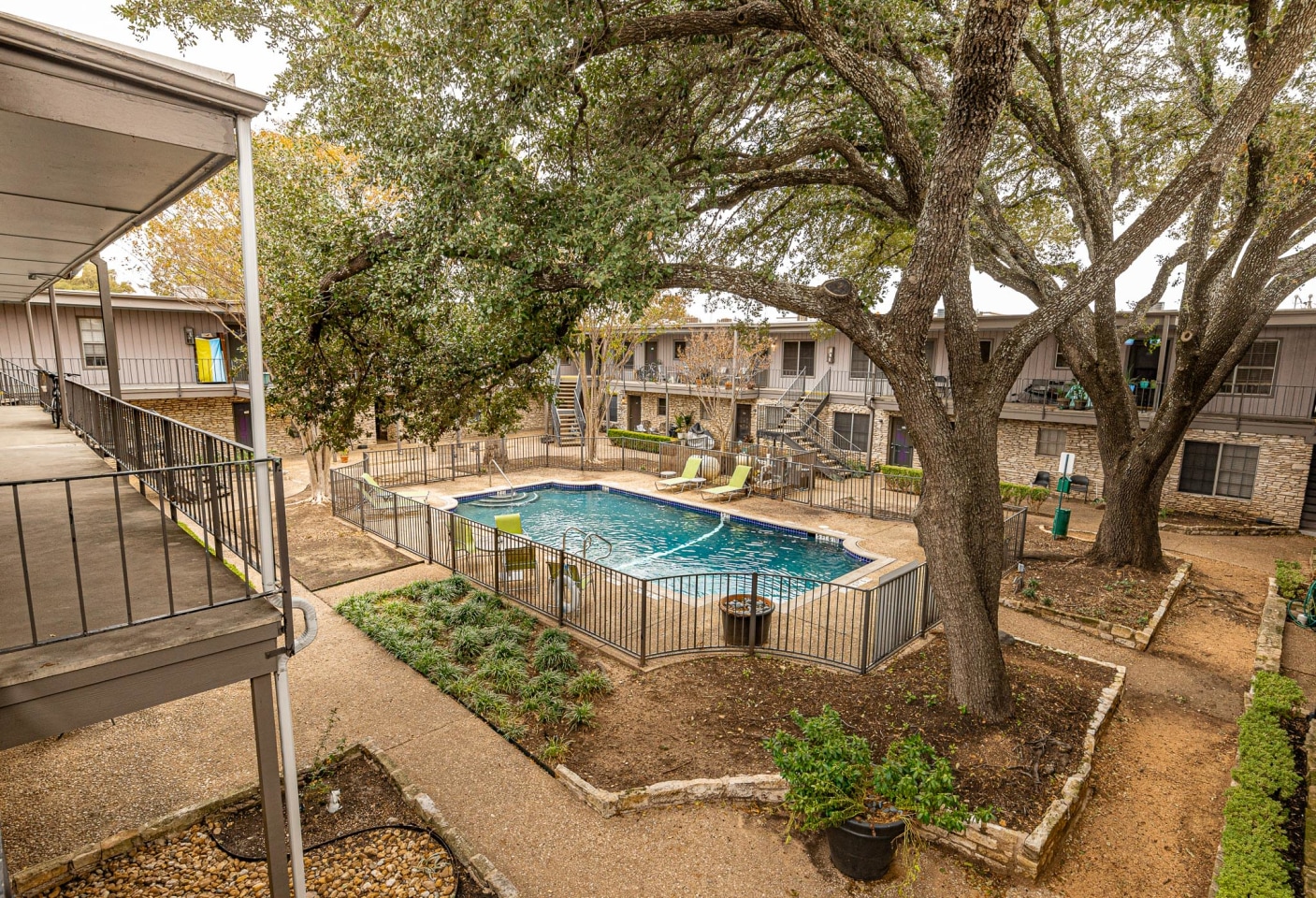 The Rosedale Image 9