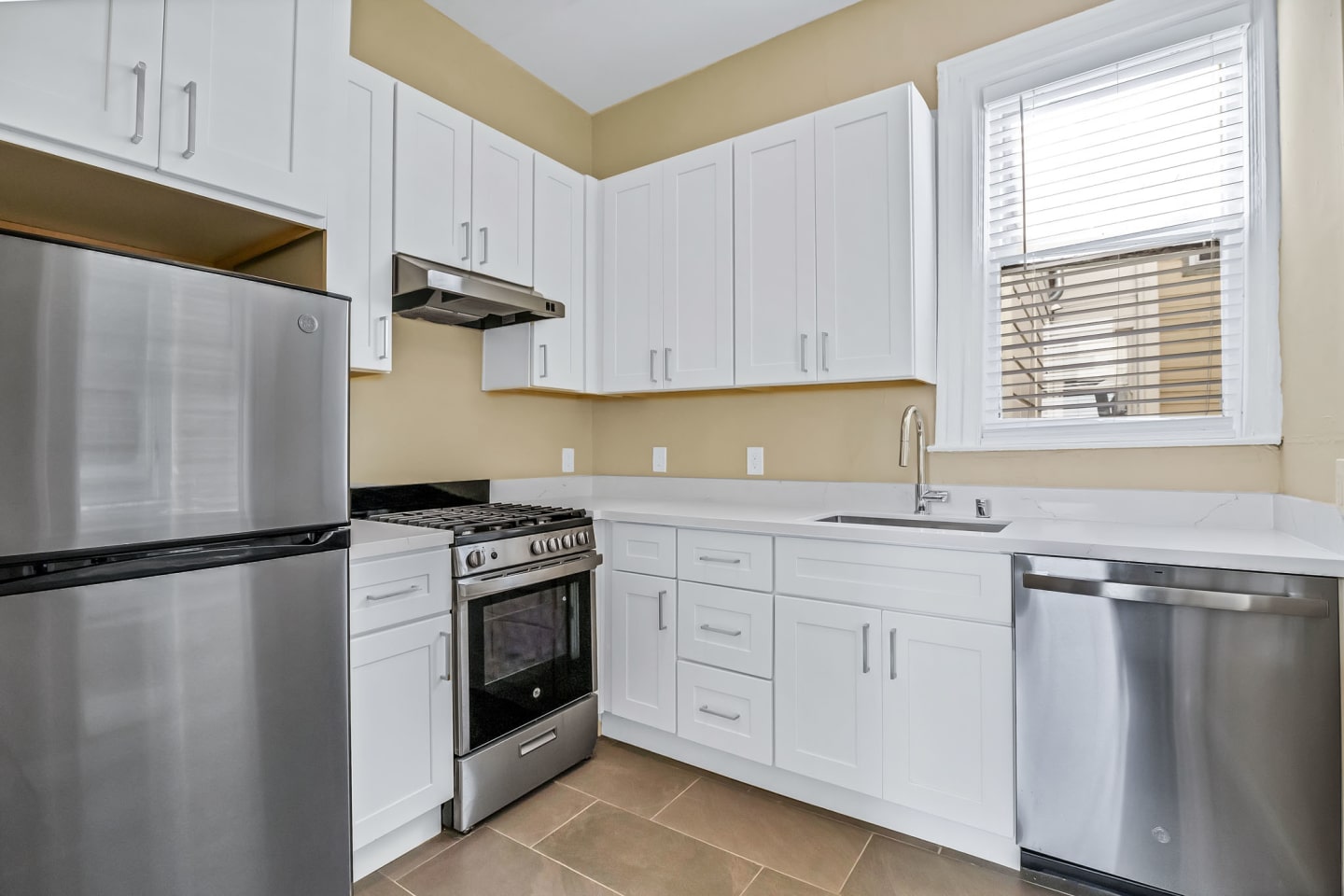 2023 FOLSOM Street Image 21