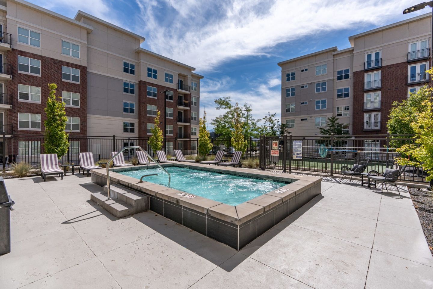 200 City View Image 14