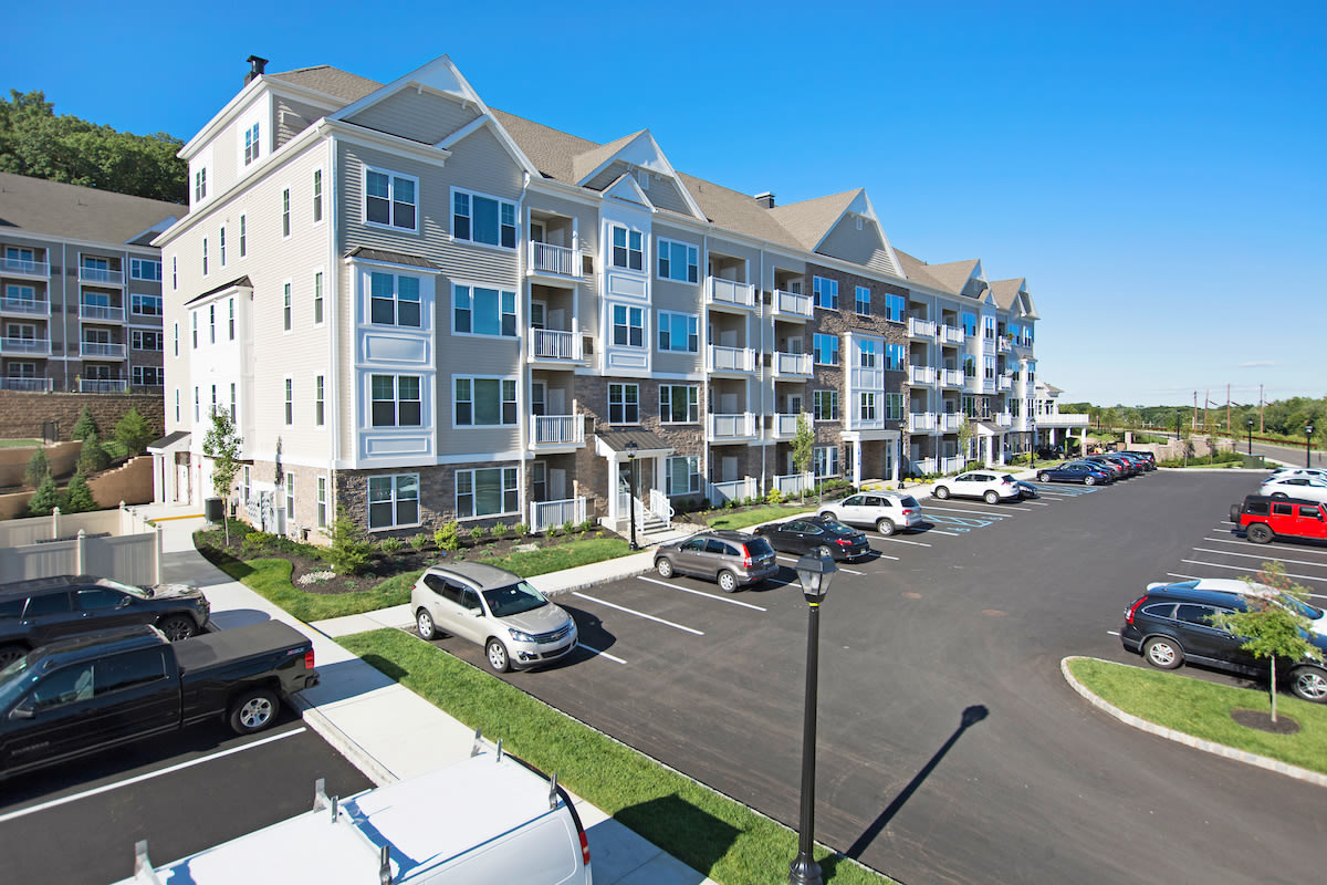 Woodmont West Image 2