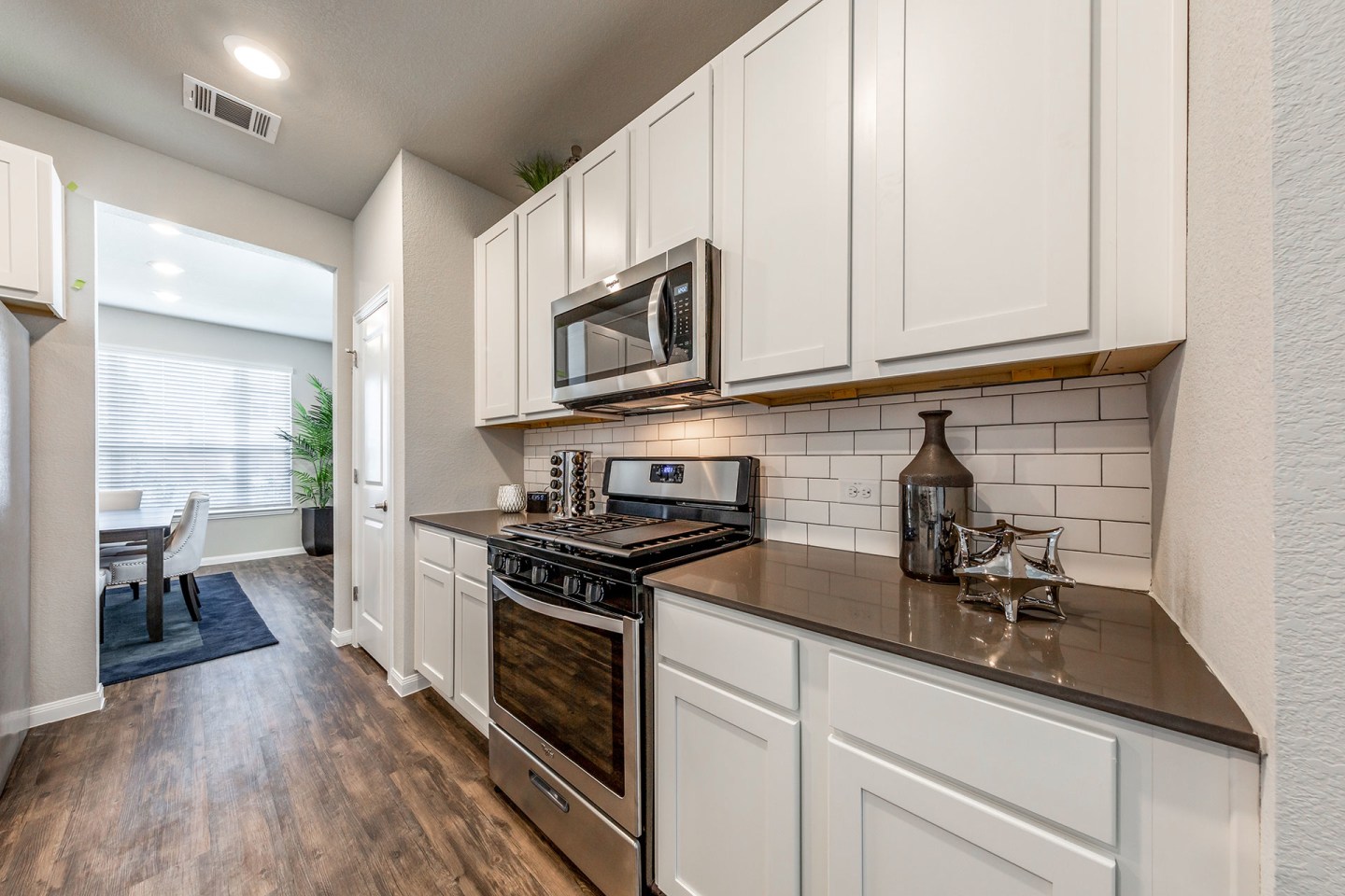 Rivers Edge Rental Homes Image 5