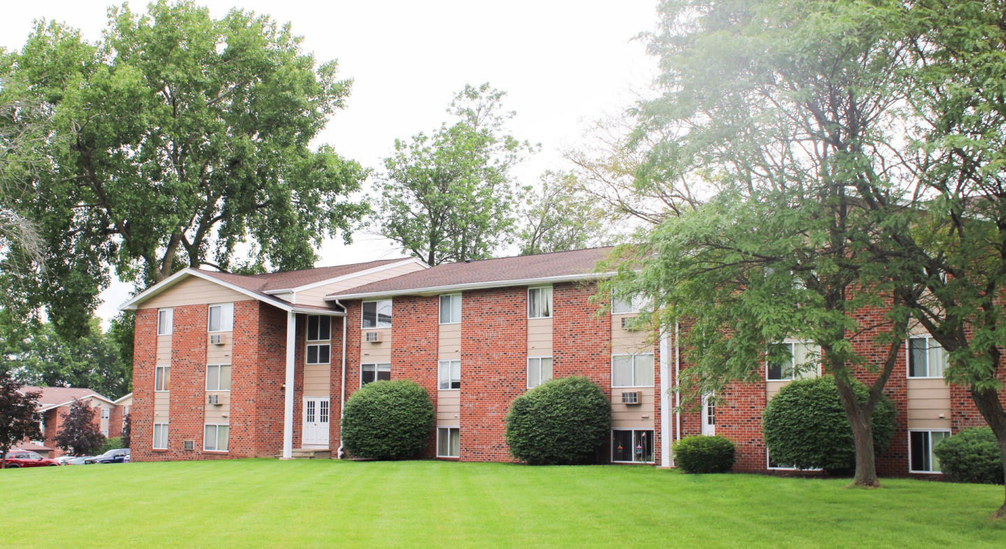 Highview Manor Apartments Image 44