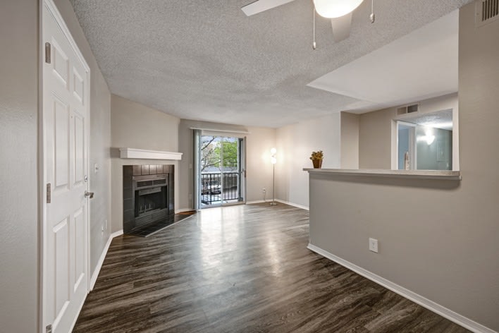 Summit Riverside Apartments Image 22