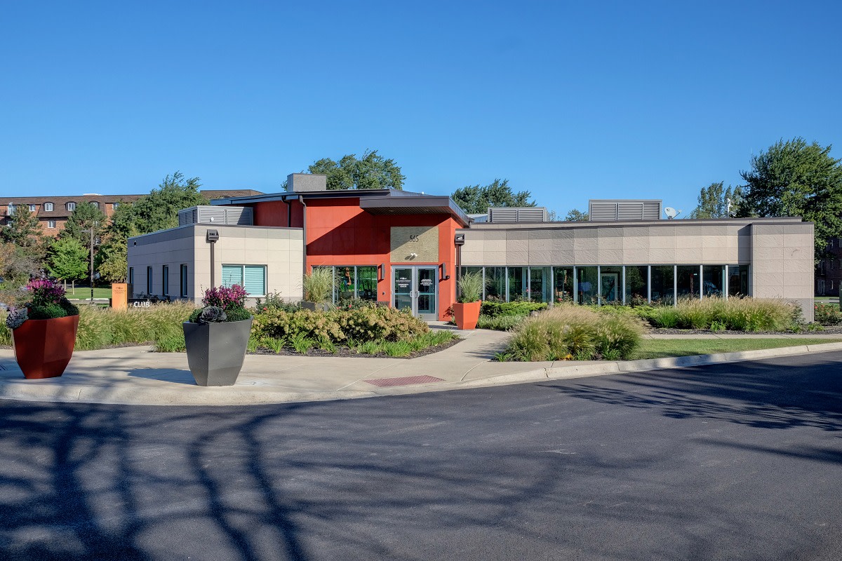 Carol Stream Crossing Image 32
