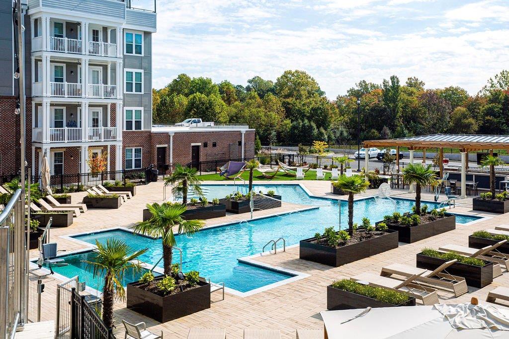 High Street View Luxury Apartments Image 6