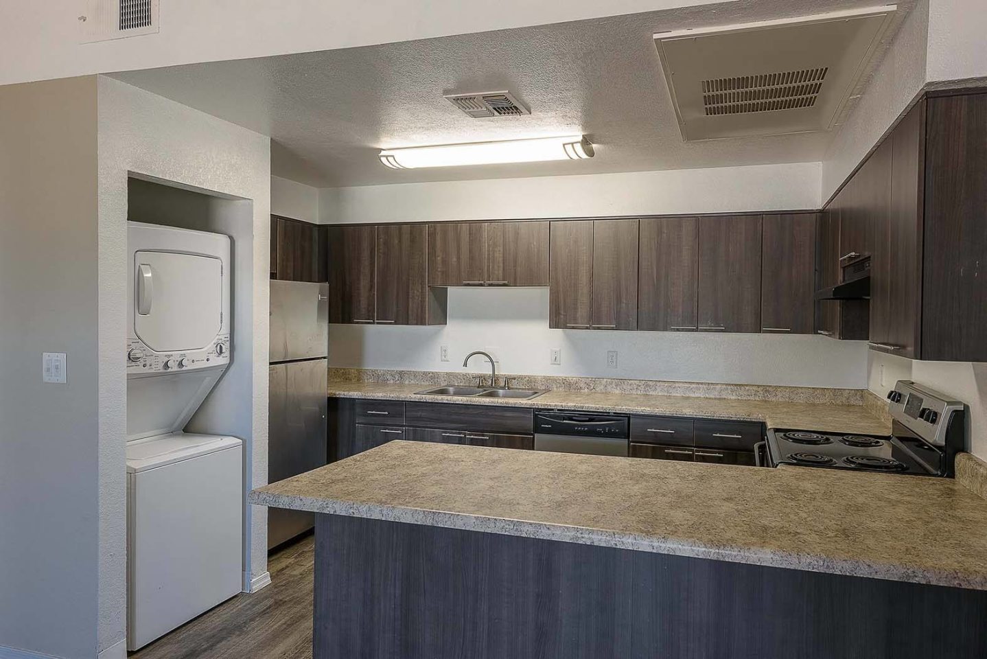 The Flats at Peoria Image 10