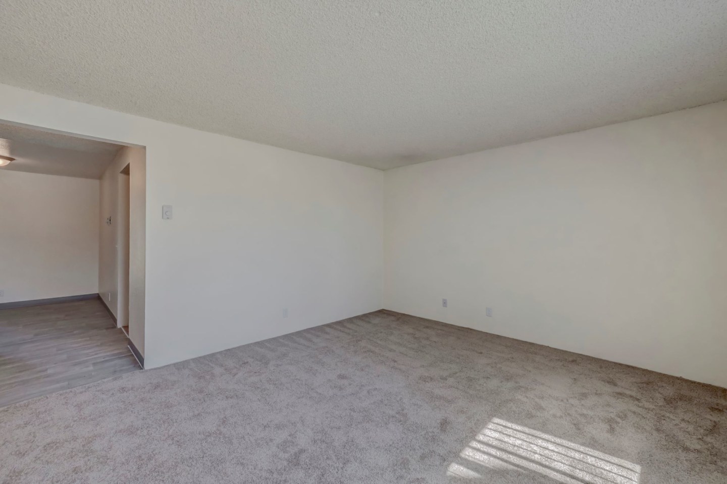 Sequoia Apartments Image 17