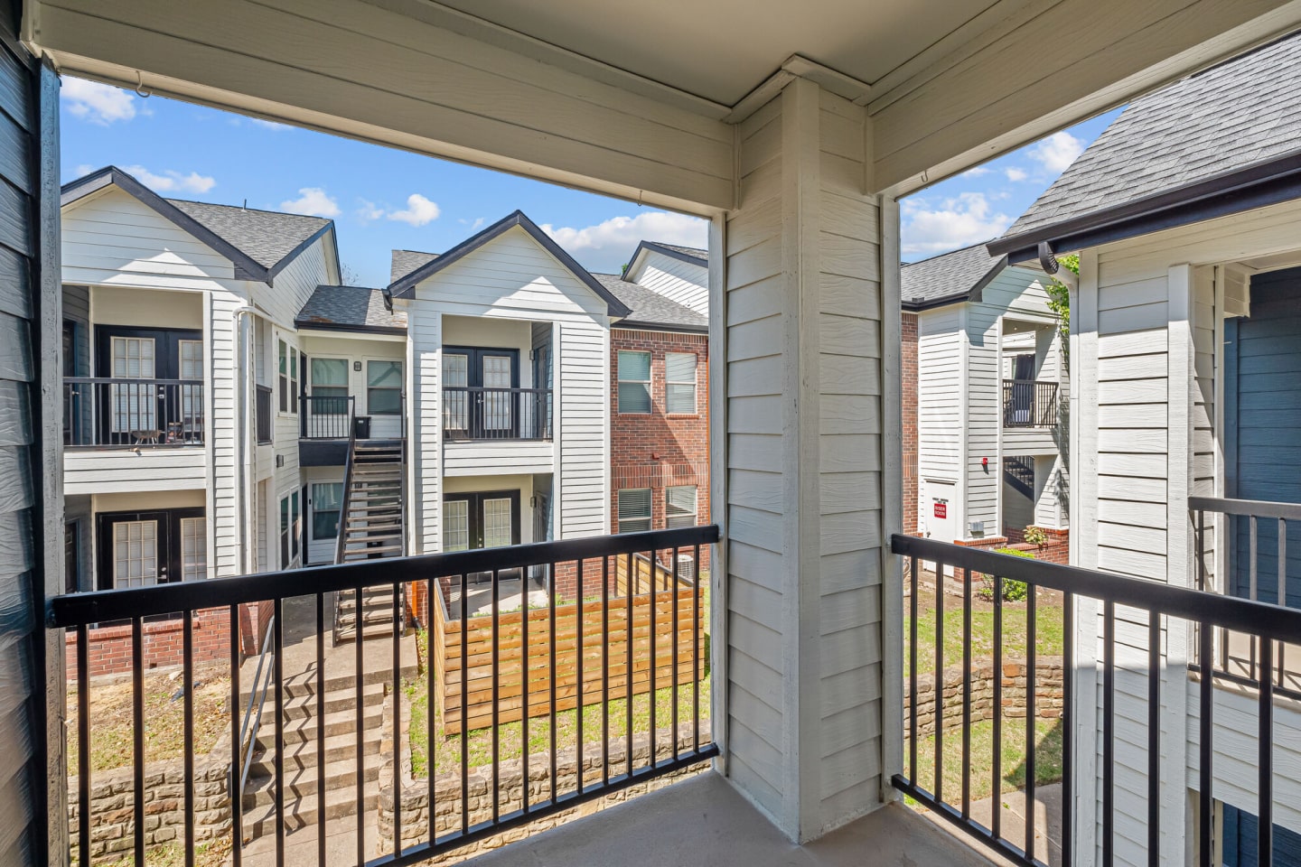 Larkin Apartment Homes Image 19