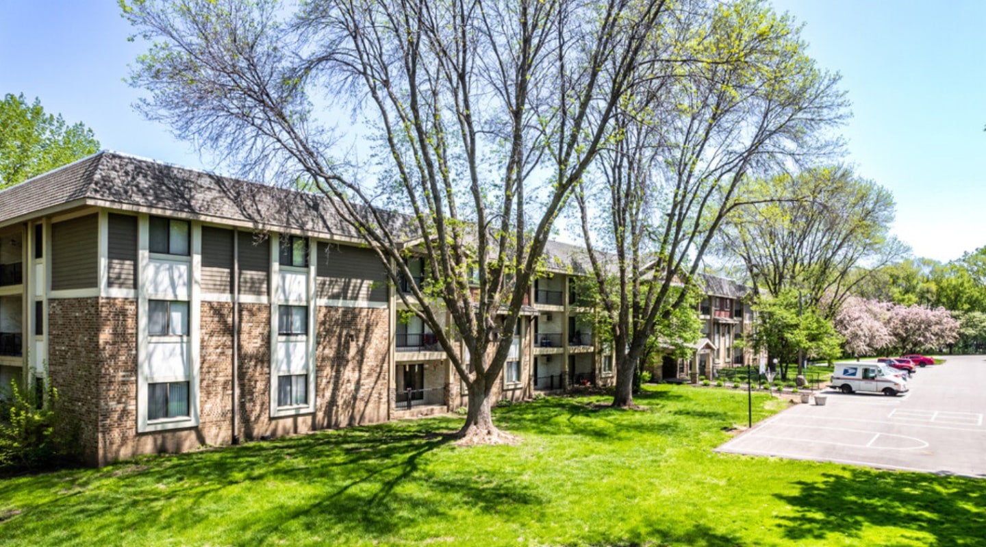 Silver Bell Apartments Image 10