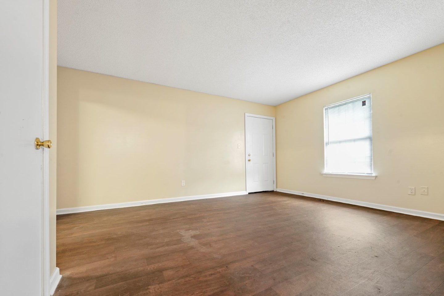 Creekside Meadows Apartment Image 8