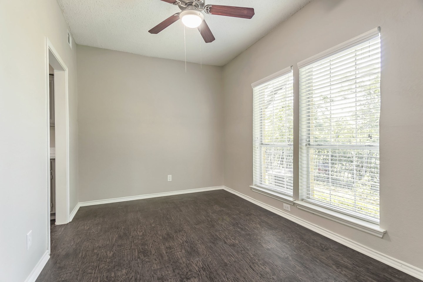 Broadmoor Villa Image 12