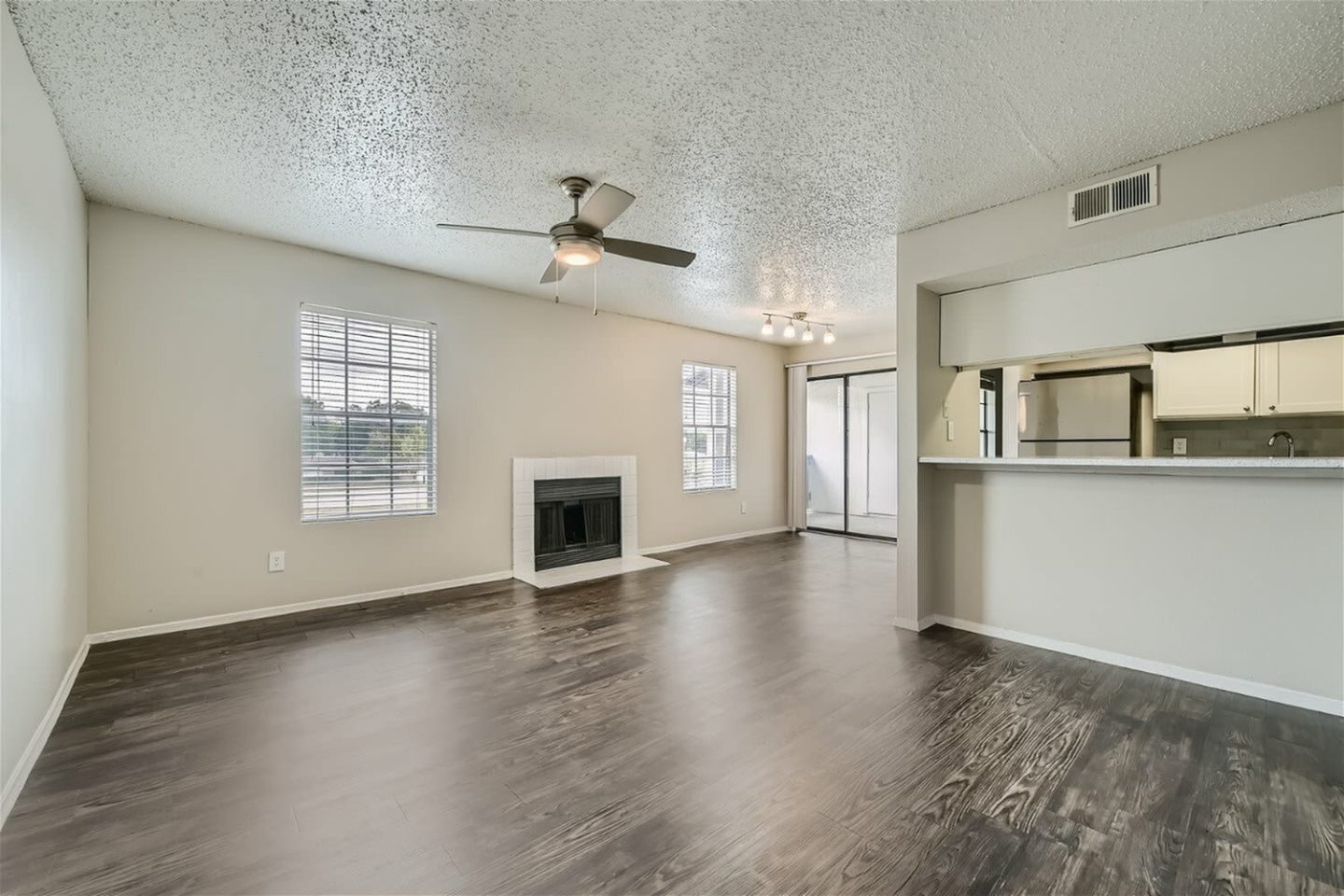Rise Spring Pointe Image 185