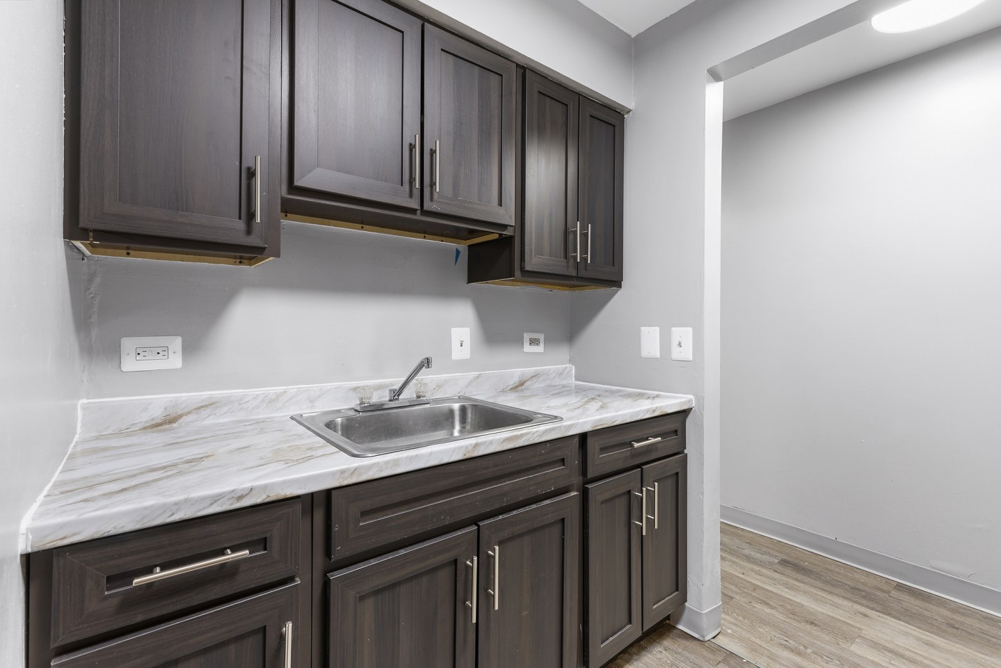 Edgewood Apartments Image 15