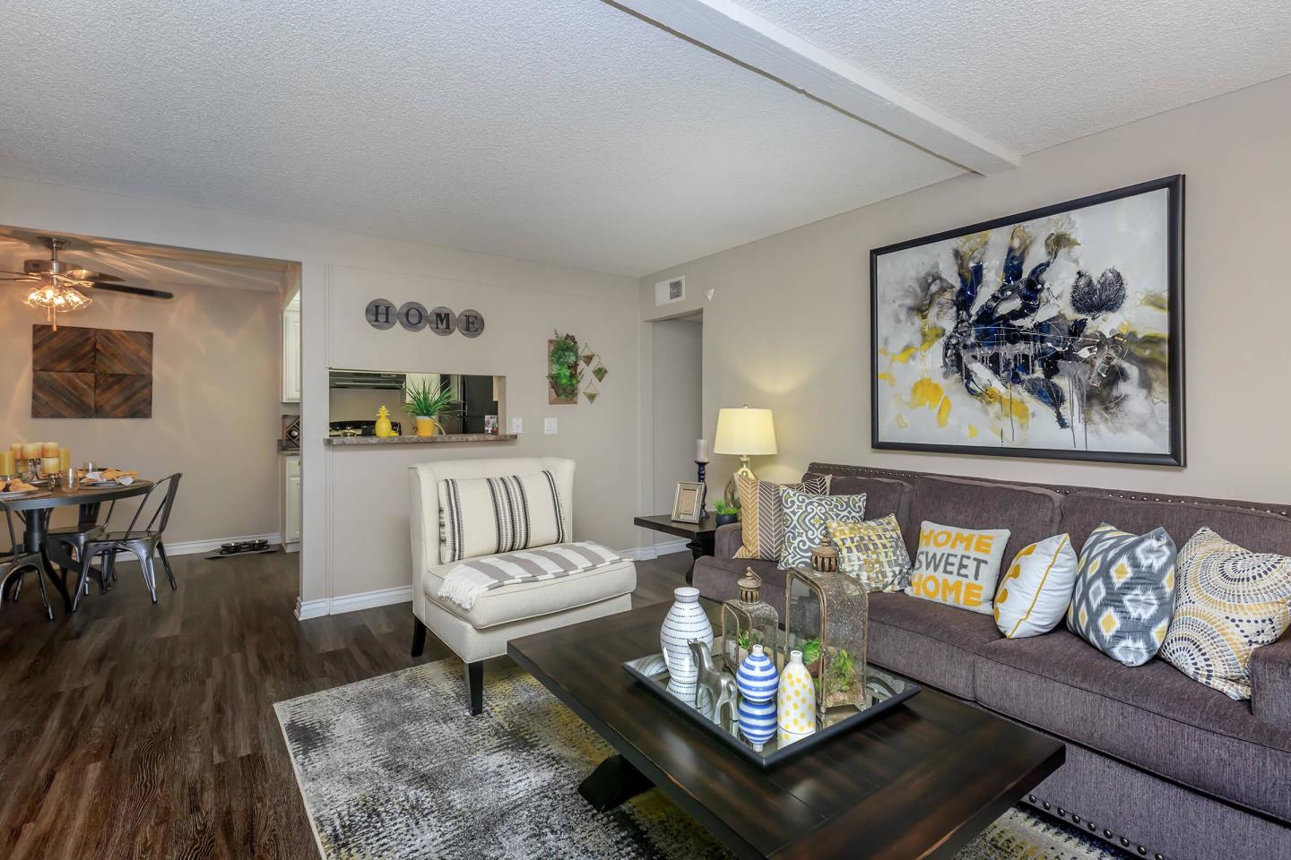 Raintree Apartment Homes Image 35