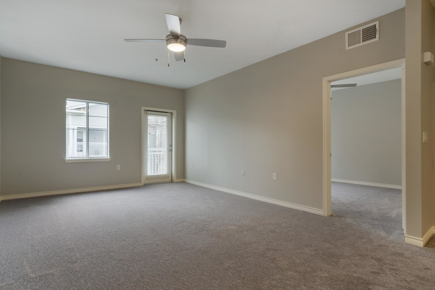 Oak View of Sonoma Hills Apartments Image 10
