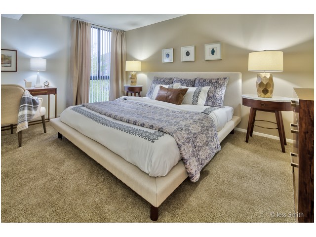 Woodland Creek Luxury Apartments Image 11