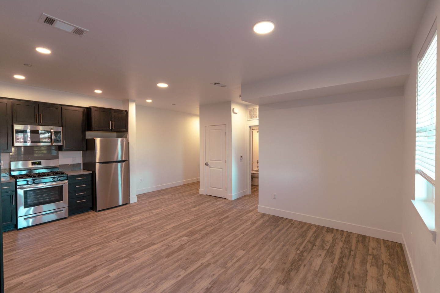 Vela Apartments Image 11