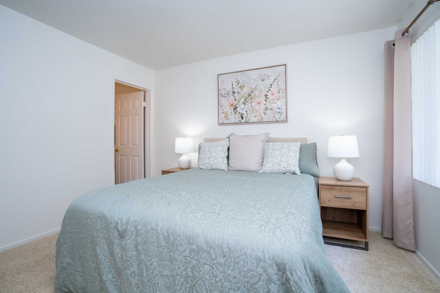 Riverpark apartment homes Image 8
