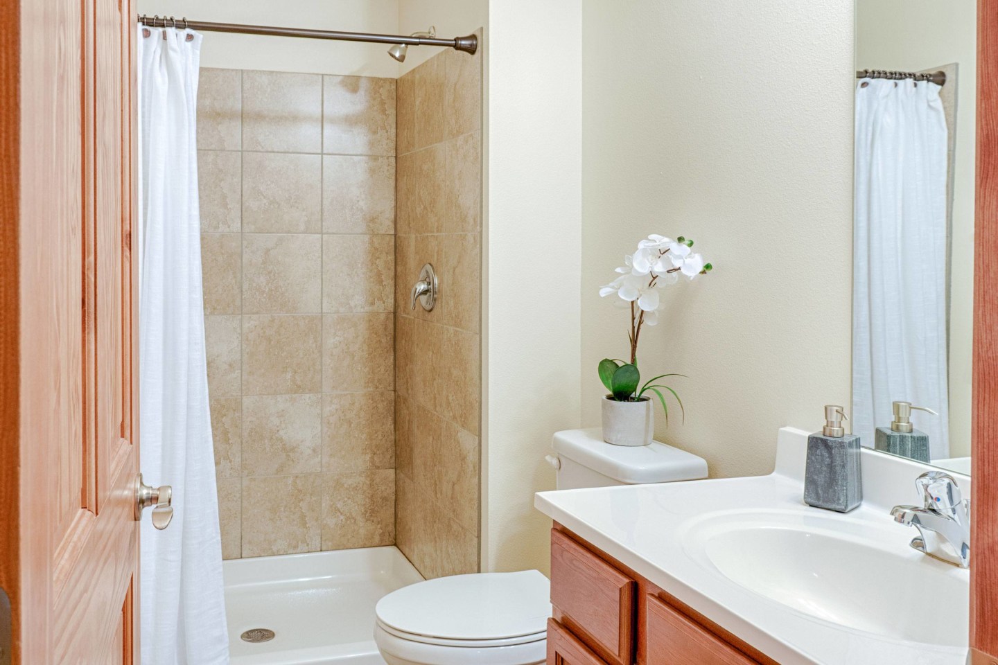 Rockridge Apartment Homes Image 5