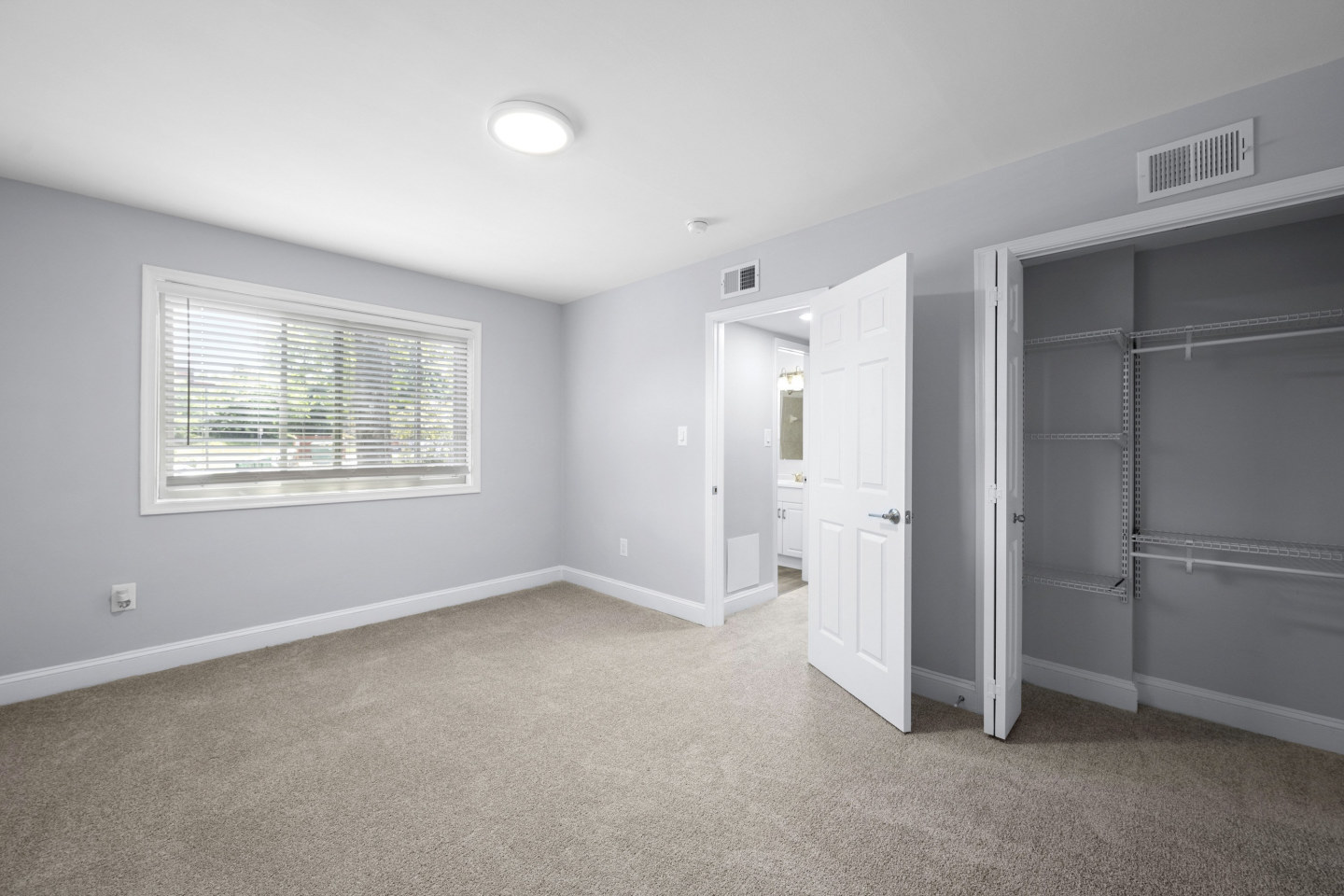 Bren Mar Apartments Image 14