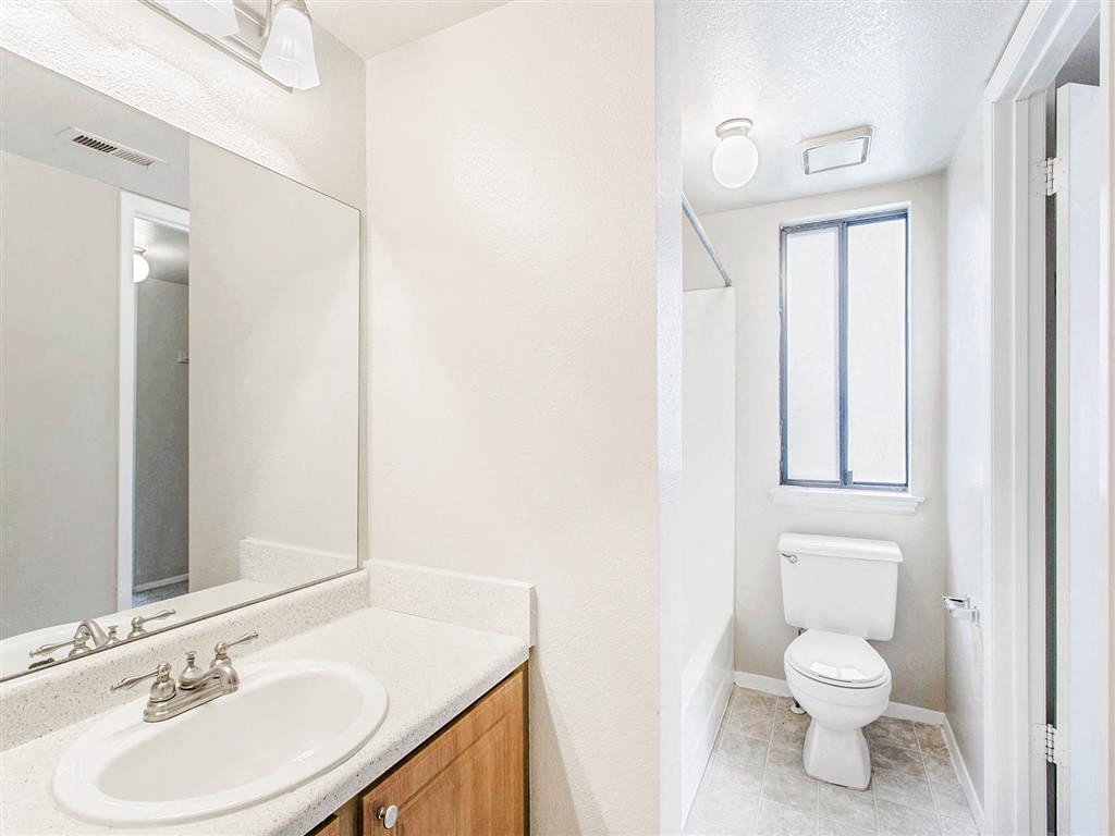 James Pointe Apartments Image 154