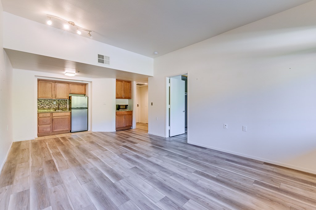 Senior Housing - Legacy Hills at Poway Image 28