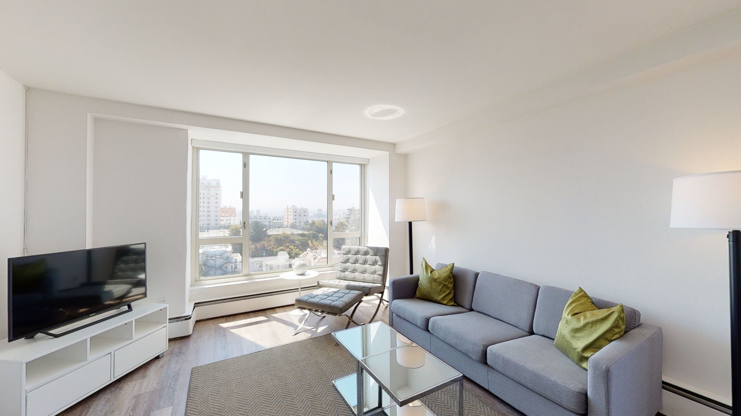 1000 Chestnut Image 38