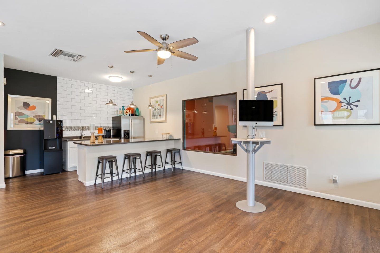 Verde Apartments Image 18