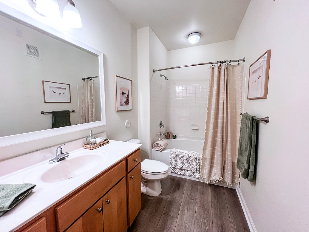 TGM Creekside Village Image 11