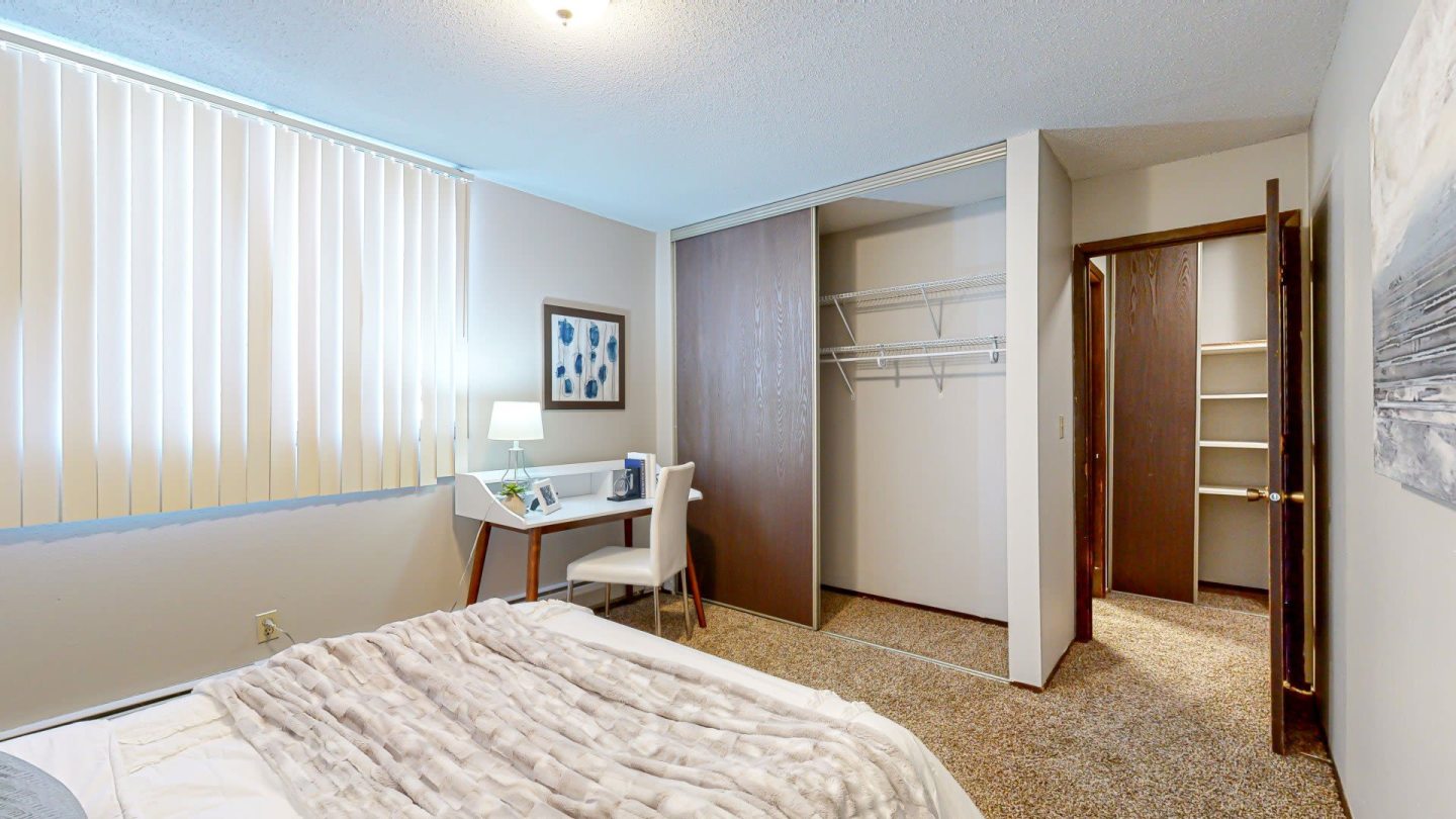 624 Huron Image 7