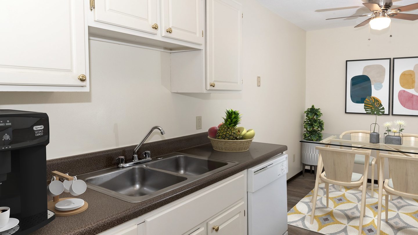 River Pointe Image 5