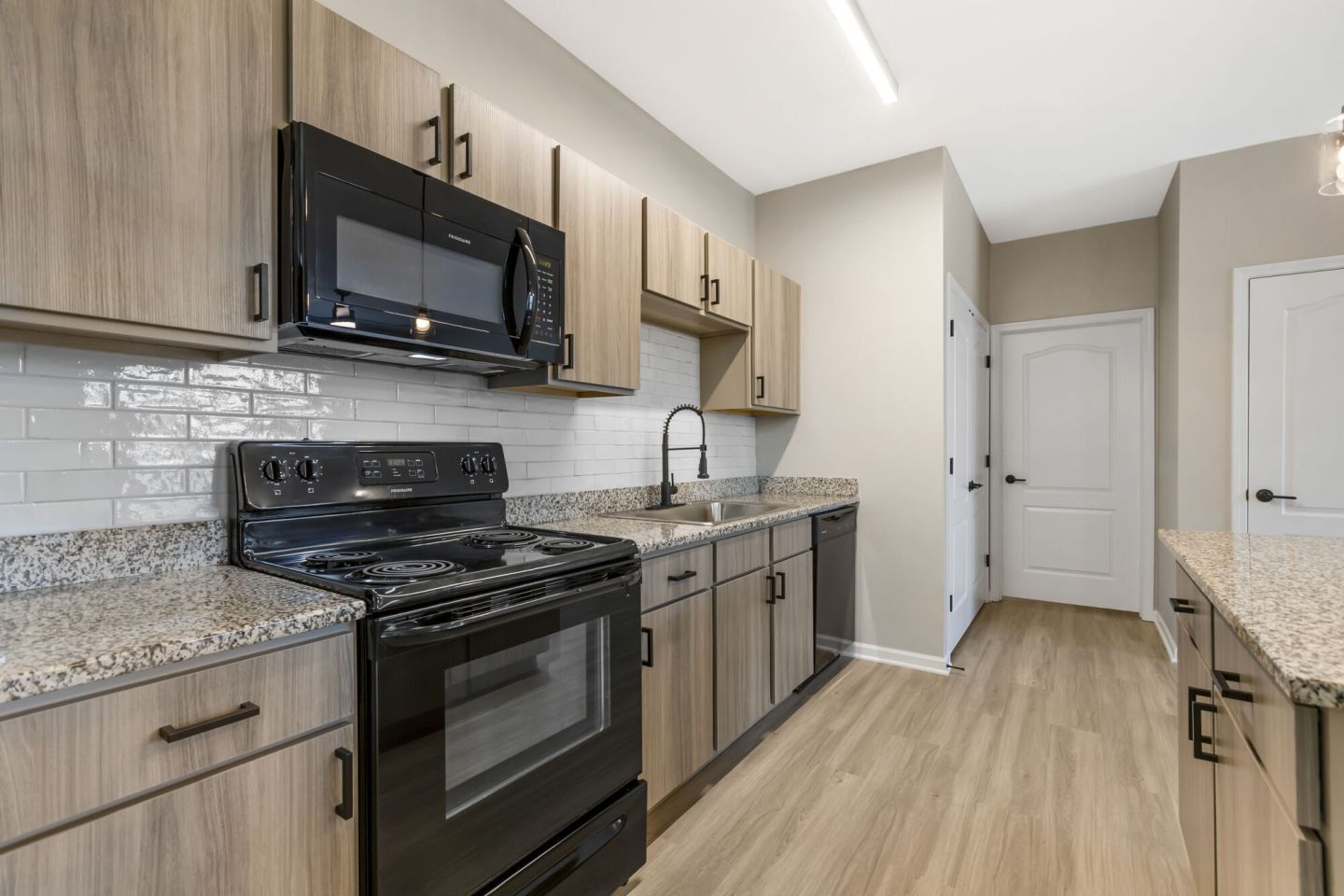 Enclave At 127th Image 13
