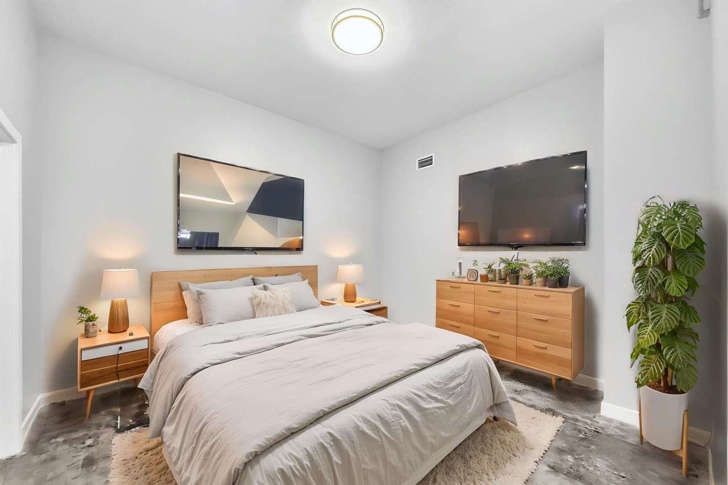 R & T Lofts Image 4
