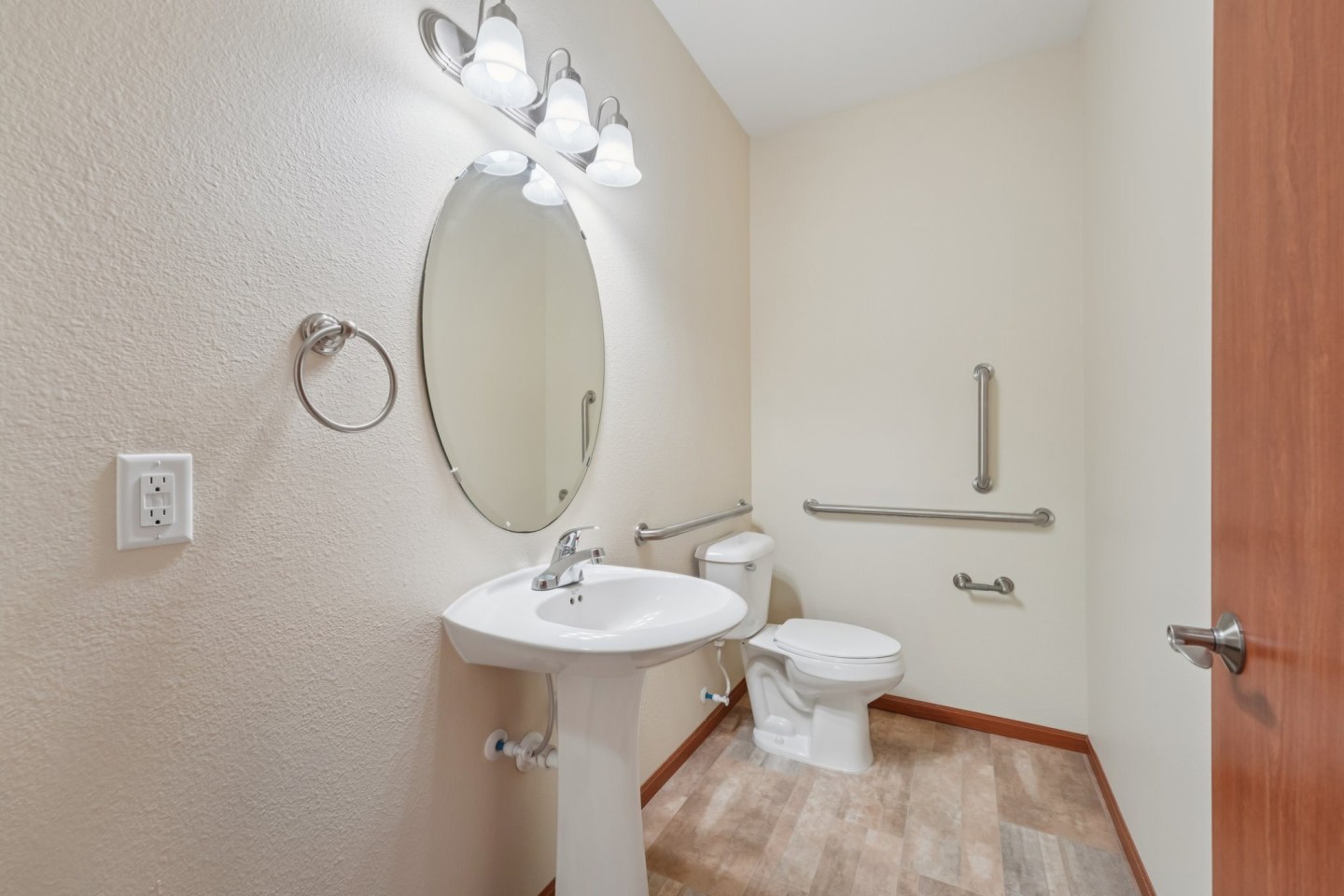 Estates at Arbor Oaks a 55+ Community Image 32